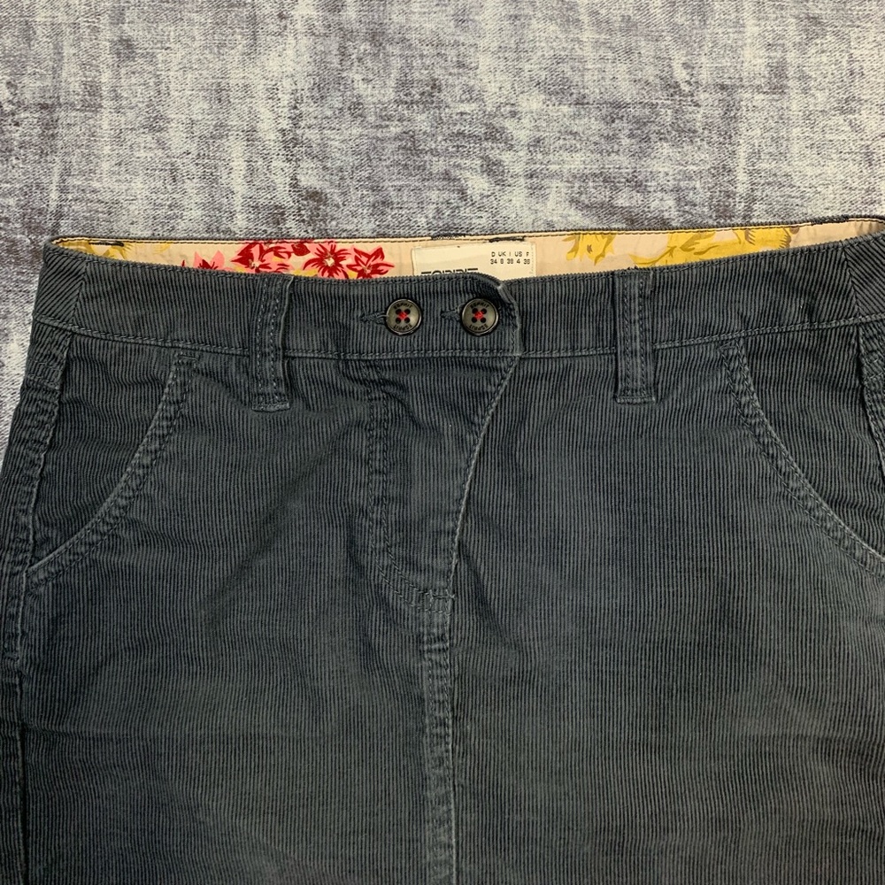ESPRIT Skirt - Picture 3 of 6